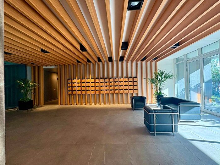 Appartamento bilocale in affitto in Via del Porto Fluviale, Ostiense, Roma