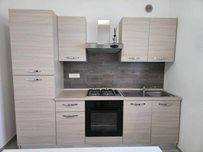 Appartamento trilocale in affitto in Località Valverde, Valverde, Castelletto Monferrato