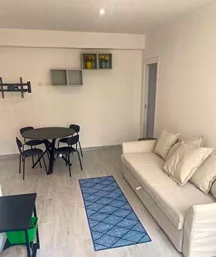 Appartamento bilocale in vendita in Ancona