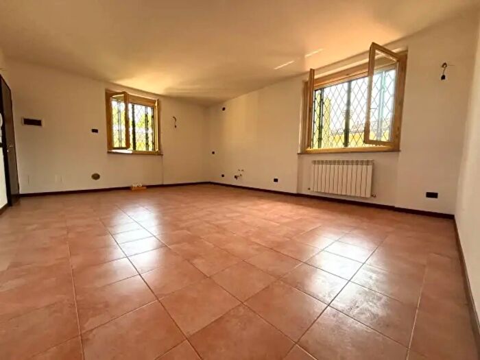 Appartamento trilocale in vendita in Piazza Bettino Craxi, Borgo San Giovanni