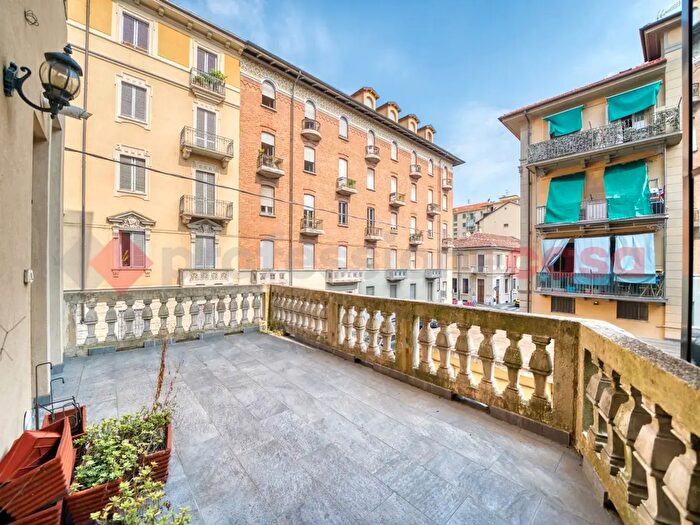 Appartamento quadrilocale in vendita in Via Casalis, Torino