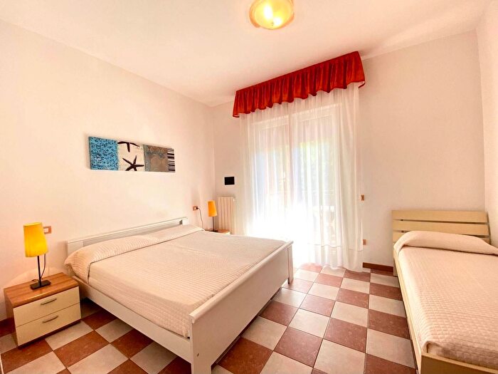 Appartamento bilocale in affitto in Via Andrea Bafile, Jesolo