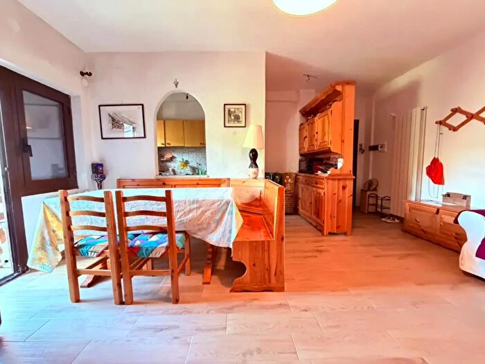 Appartamento trilocale in vendita in Via del Ceraso, Ovindoli