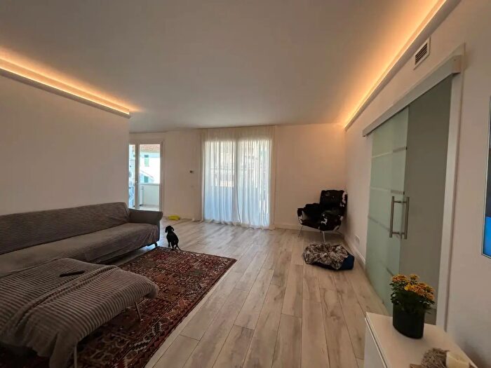Appartamento quadrilocale in vendita in IV Novembre, Empoli