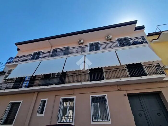 Appartamento quadrilocale in vendita in I Traversa Ignazio Muti, Frattamaggiore