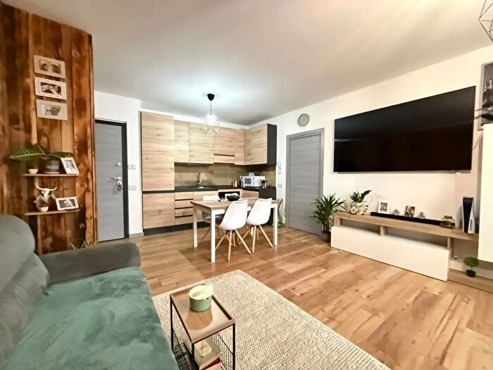 Appartamento trilocale in vendita in Via Cavour Snc, Trenzano