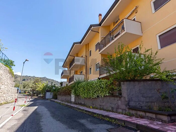 Appartamento bilocale in vendita in Giardini Naxos