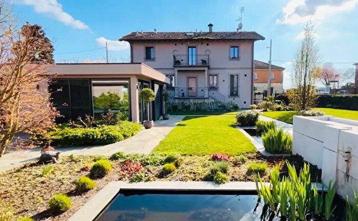 Casa con 5 locali in vendita in Carlo Cantoni, Gropello Cairoli