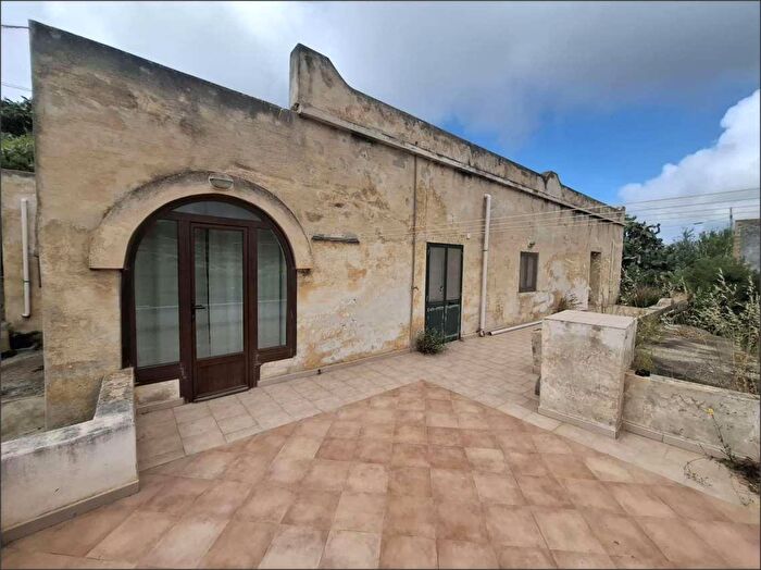 Casa con 6 locali in vendita in Contrada San Vito, Pantelleria