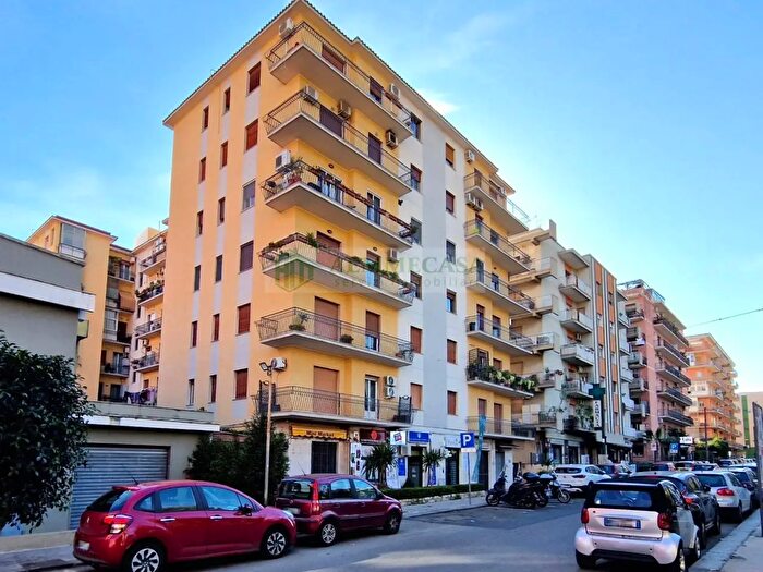 Appartamento quadrilocale in vendita in Via Eleonora dAngio, Catania