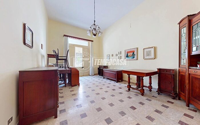 Casa quadrilocale in vendita in Via Poerio, Rutigliano