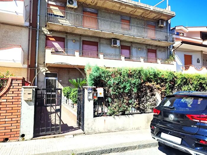 Appartamento con 5 locali in vendita in Torregrotta
