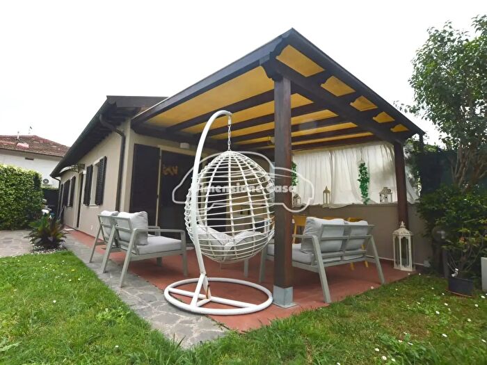 Casa trilocale in vendita in Lombarda Lammari, Capannori