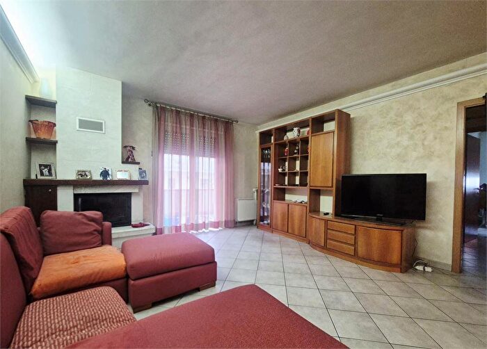 Appartamento con 7 locali in vendita in Via Belvedere, San Giovanni Teatino