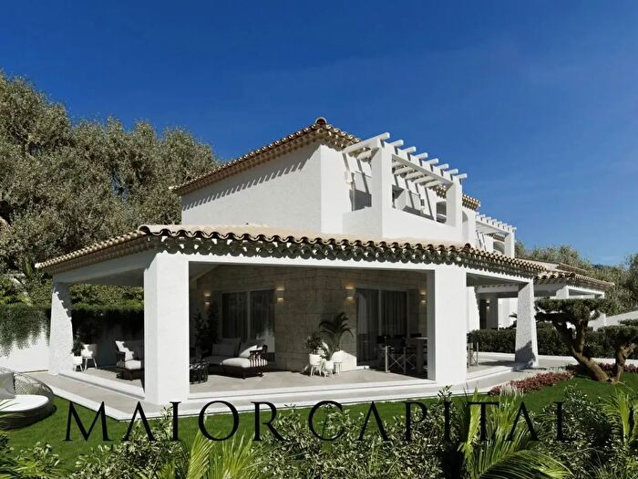 Casa quadrilocale in vendita in Budoni