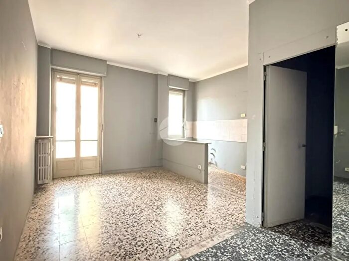 Appartamento trilocale in vendita in Via S Giovanni Bosco, Asti