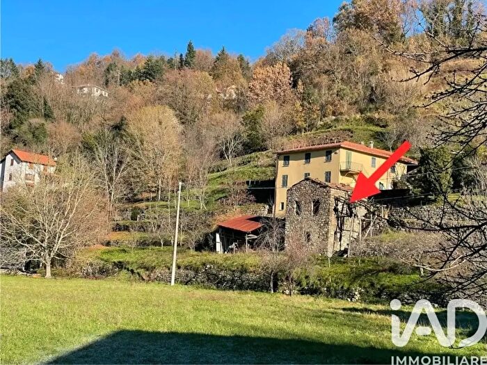 Casa monolocale in vendita in Viale Pieve, Varese Ligure