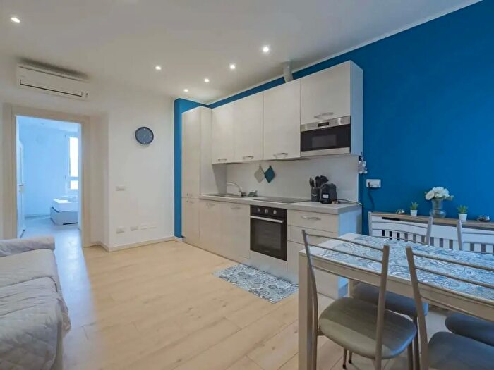 Appartamento monolocale in affitto in Via Rogoredo, Milano