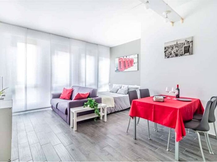 Appartamento monolocale in affitto in Corso Lodi, Lodi Brenta, Milano