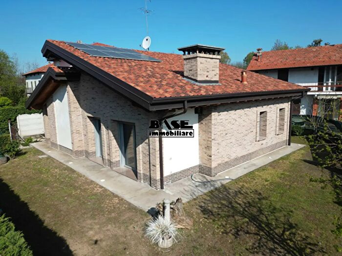 Case in Vendita e in Affitto - 3