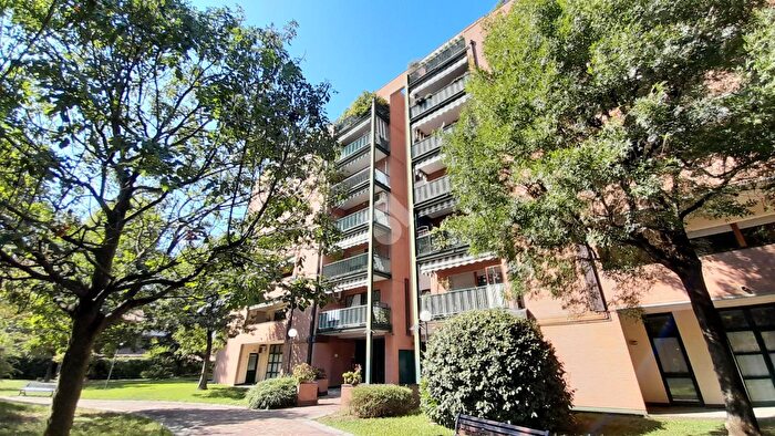 Appartamento bilocale in affitto in Via Nino Bertocchi, Bologna