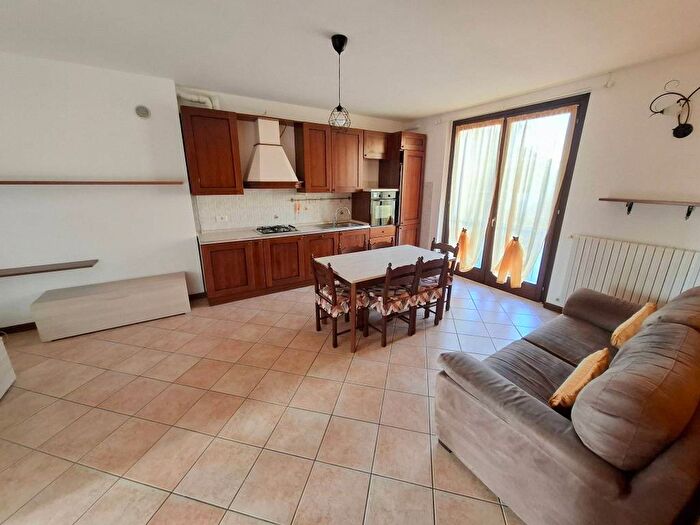 Appartamento bilocale in affitto in Via Italia, San Michele San Giorgio, Bregnano