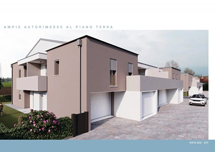 Appartamento quadrilocale in vendita in Via Rosà, Cassola