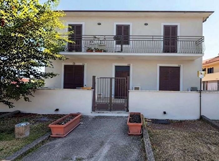 Appartamento quadrilocale in affitto in Via Marconi San Nicolò, Spoleto