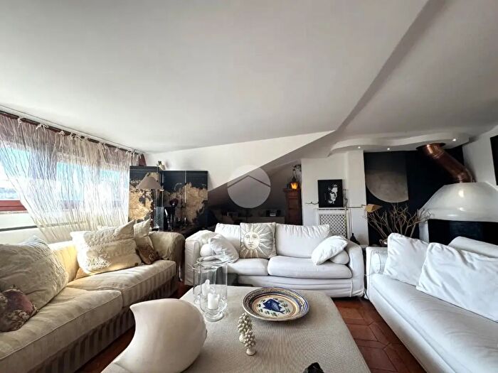 Appartamento quadrilocale in vendita in Via Goffredo Spinedi, Monterotondo