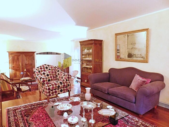 Casa con 6 locali in vendita in Trieste, San Giuliano Terme