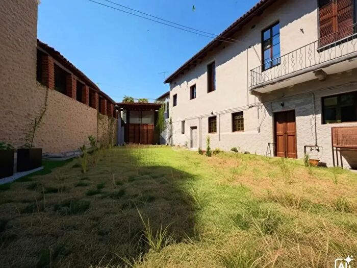 Casa con 5 locali in vendita in Vicolo Bellini, Sozzago