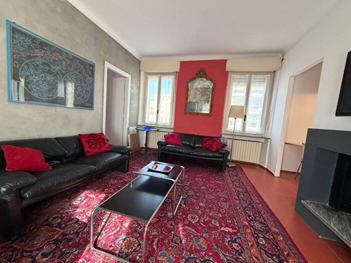 Appartamento bilocale in affitto in Via Molino delle Armi, Ticinese, Milano