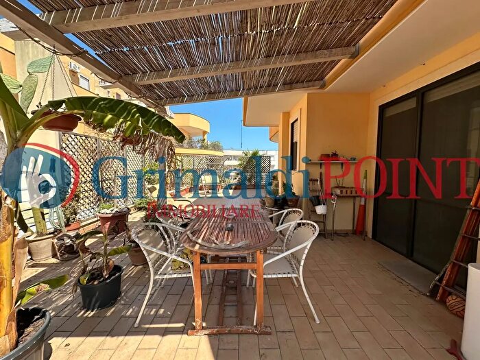 Appartamento quadrilocale in vendita in Via Filippo Gala, Lecce