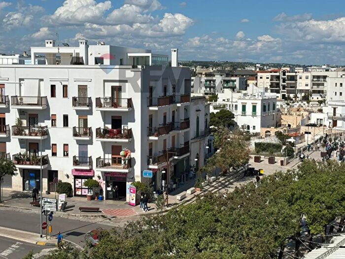Casa con 5 locali in vendita in Piazza Garibaldi, Polignano A Mare