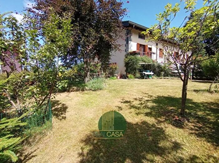 Casa trilocale in vendita in Via Poletti Lanzo dIntelvi Alta Valle Intelvi Como Lombardia Italia, Alta Valle Intelvi
