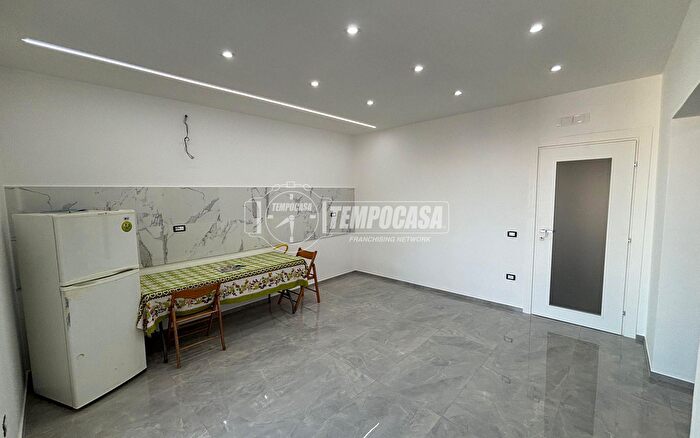 Appartamento trilocale in vendita in Via Giuseppe Mazzini, Bitritto