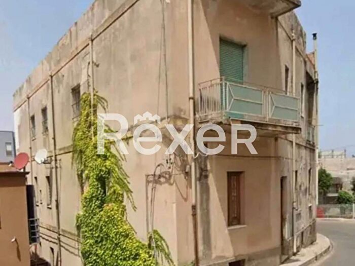 Appartamento con 6 locali in vendita in Via Provinciale, Rocca Di Capri Leone, Capri Leone