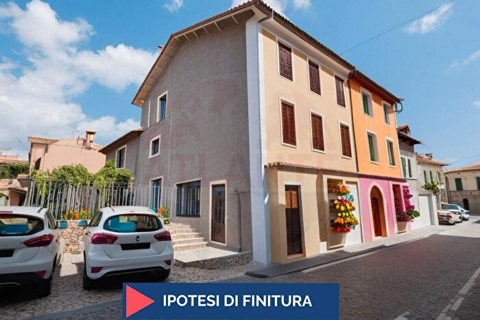 Appartamento con 17 locali in vendita in Via Giuseppe Mazzini, Pozzolengo