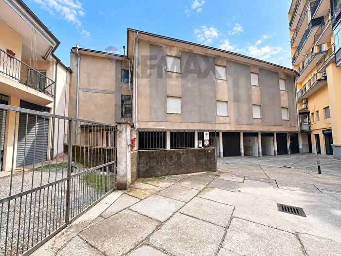 Appartamento con 7 locali in vendita in Corso Garibaldi, Verbania