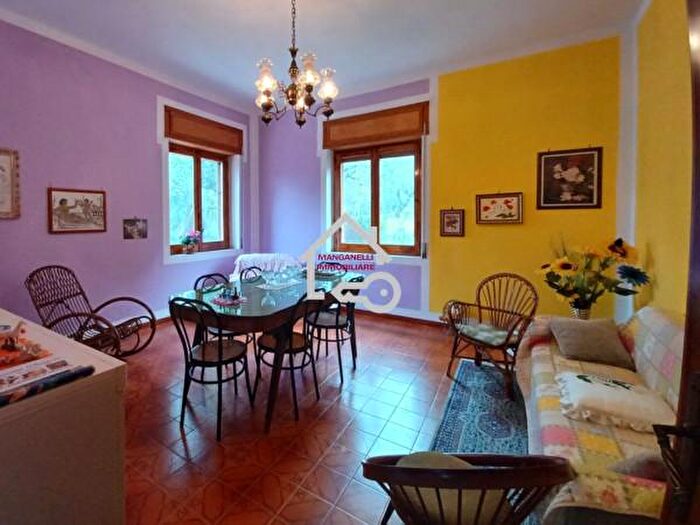 Casa trilocale in vendita in Via dellImmacolata, Sessa Cilento