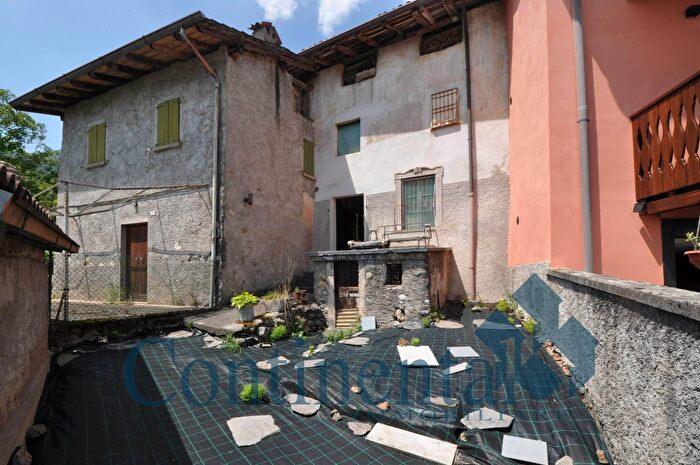 Appartamento quadrilocale in vendita in Via Cornalita, San Giovanni Bianco