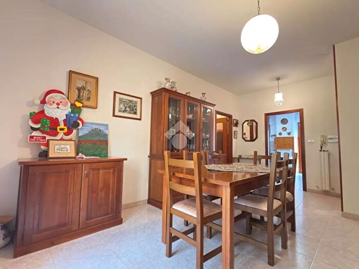 Appartamento quadrilocale in vendita in Via delle Clivie, Ascoli Piceno