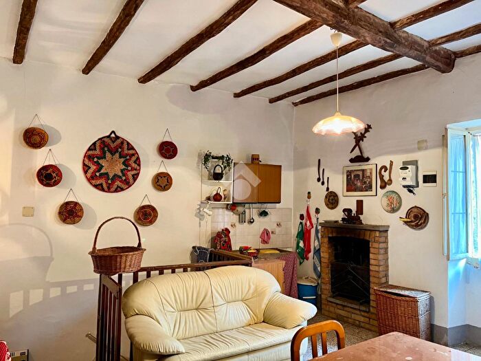 Appartamento bilocale in vendita in Via Achille Ferruzzi, Soriano Nel Cimino