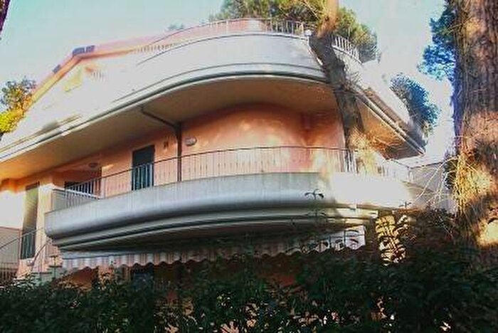 Appartamento bilocale in affitto in Viale Raffaello Sanzio, Milano Marittima, Cervia