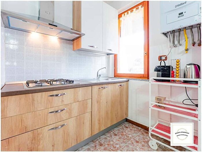 Appartamento bilocale in affitto in Strada Provinciale, Lemna, Faggeto Lario