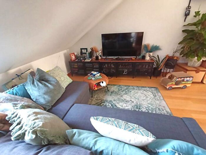 Case in Vendita e in Affitto - 3
