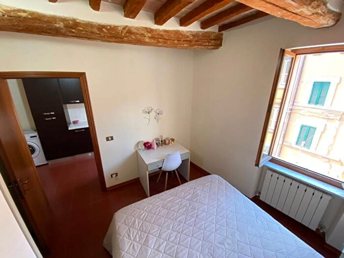 Appartamento bilocale in affitto in Corso Cavour, Centro Storico, Perugia