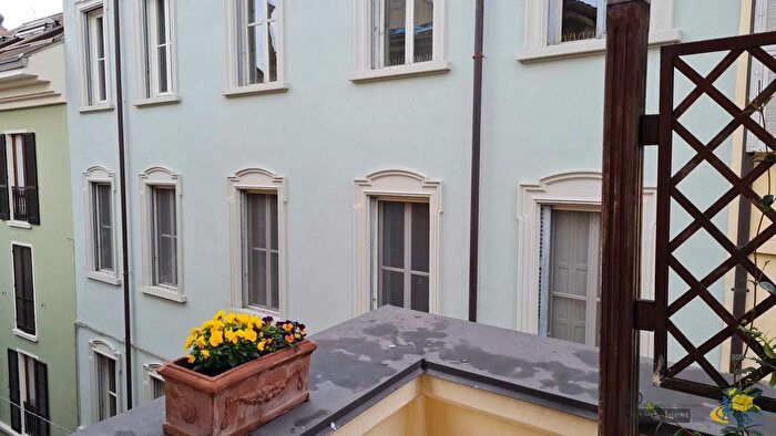 Appartamento trilocale in vendita in Via Ferdinando Maestri, Parma