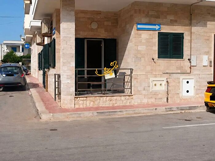 Appartamento con 5 locali in vendita in Via degli Schiavi, Fasano