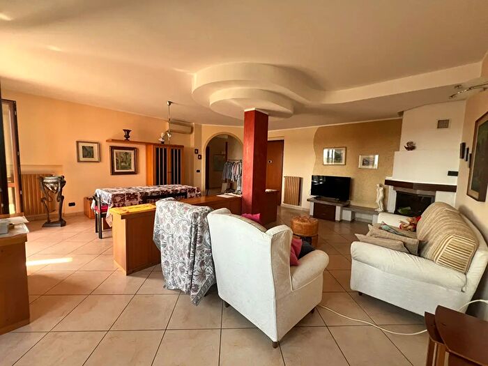 Appartamento trilocale in vendita in Via Gaetano Scirea, Cernusco Sul Naviglio